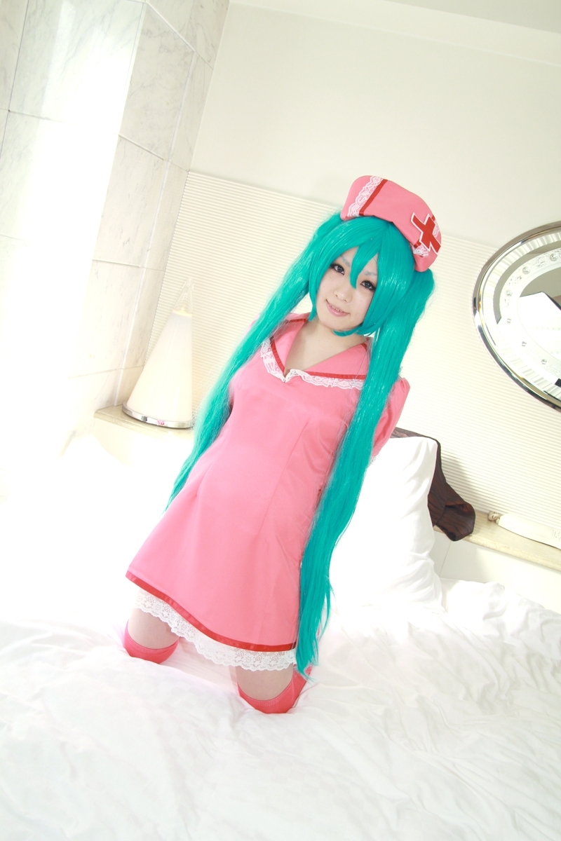 [Cosplay] Vocaloid Sexy Nurse Hatsune Miku